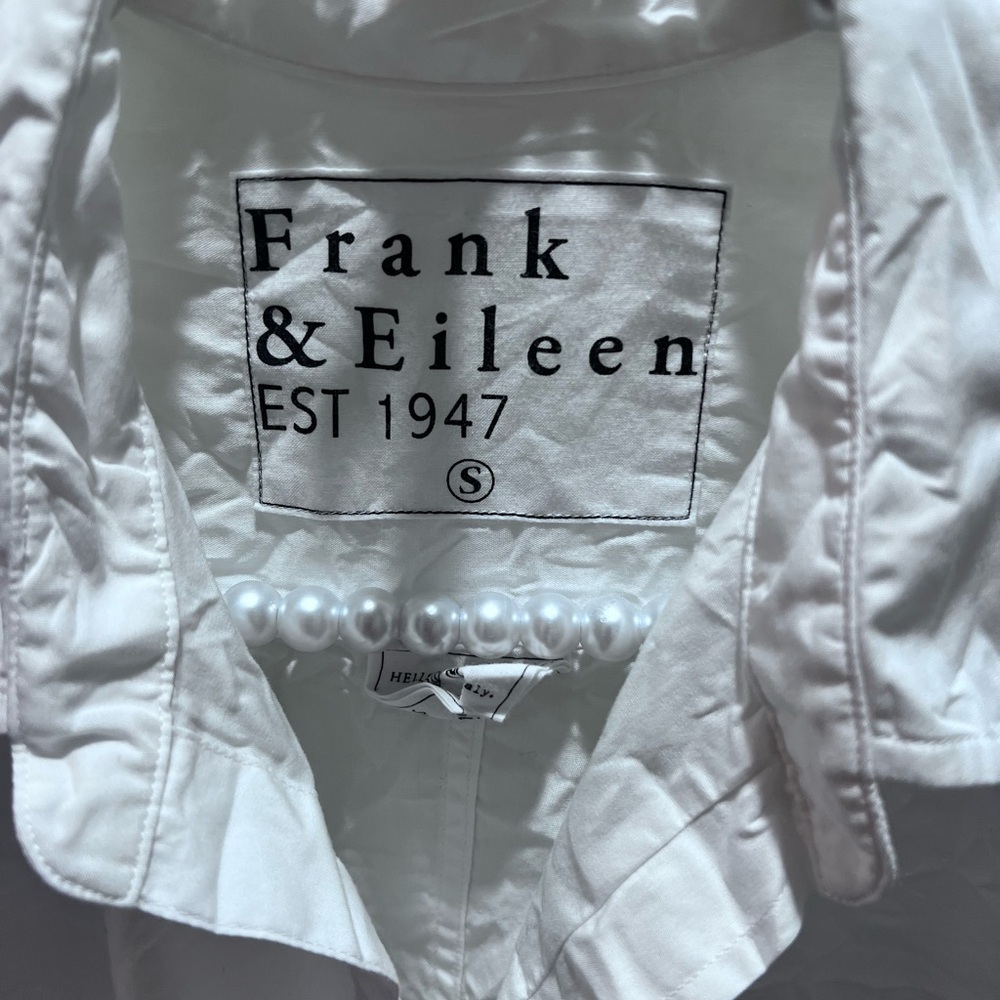 Frank & Eileen Frank & Eileen white Joedy crinkle button down shirt SzSmall EUC - Picture 6 of 9